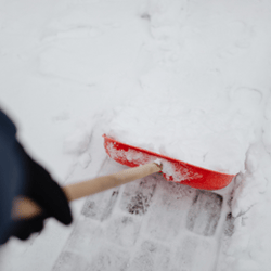 Proper Technique Can Make Shoveling Snow A Great Workout!