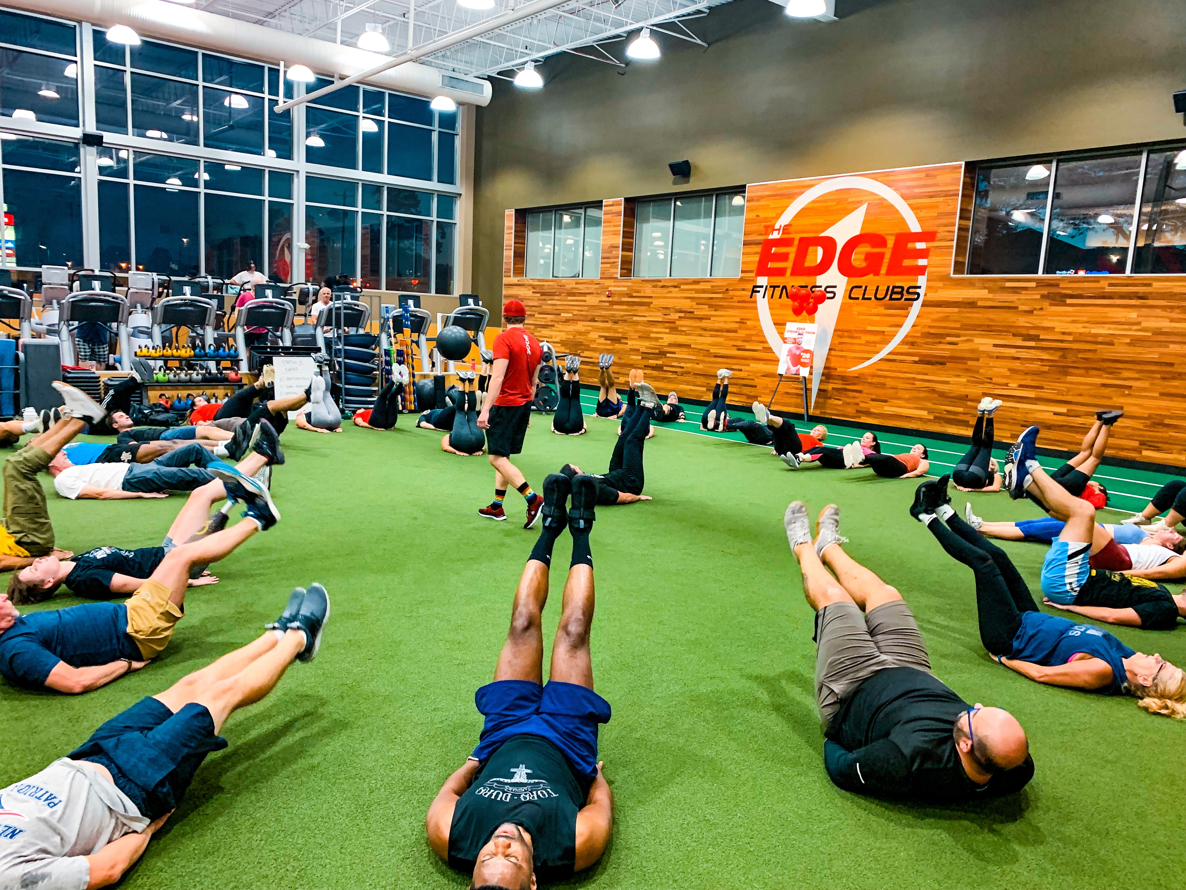 4 Benefits of Working Out in a Group